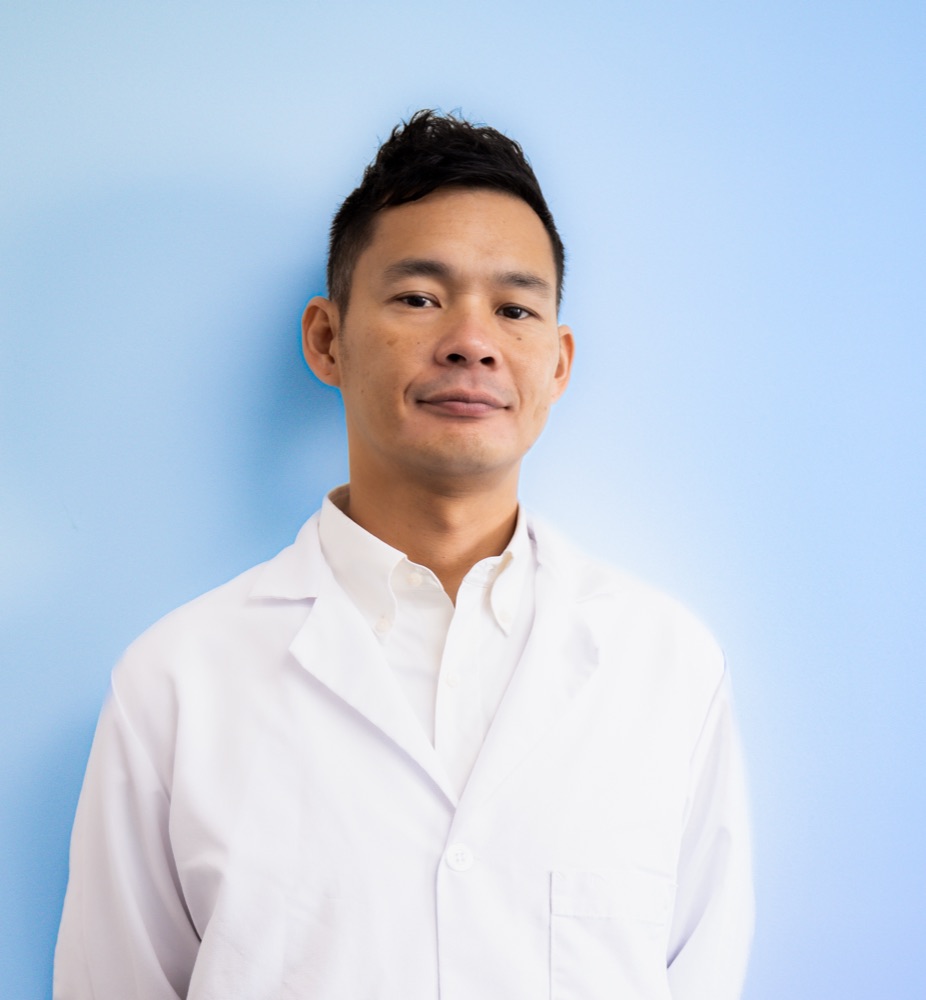 Dr. Kentaro Matsumoto, Associate Dentist at Smile Dental Center